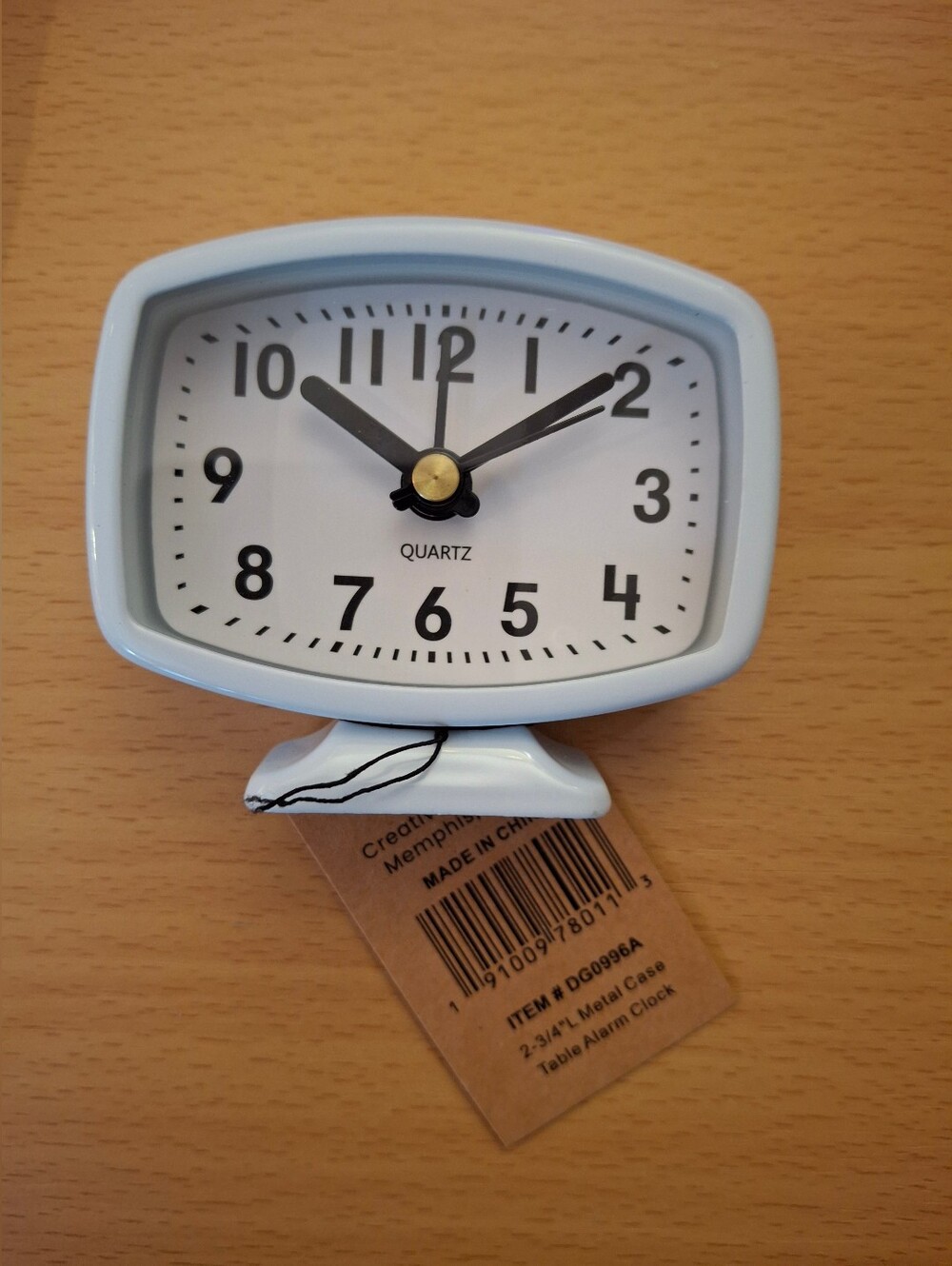 Blue Quartz Analog Table Alarm Clock Metal Case 2-3/4in Battery Operated DG0996A
